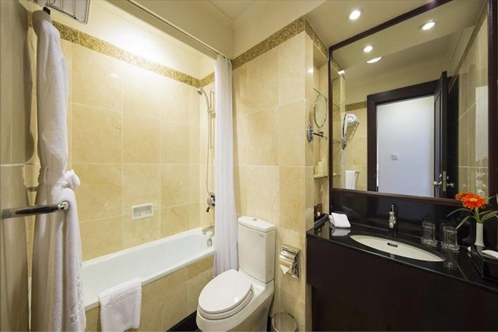 The Landmark Serviced Apartment - Managed By Peninsula Properties Ciudad Ho Chi Minh  Exterior foto